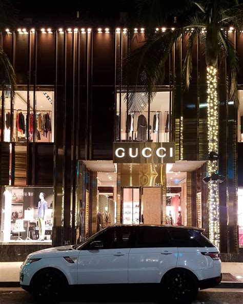 outlet gucci miami|gucci store miami beach.